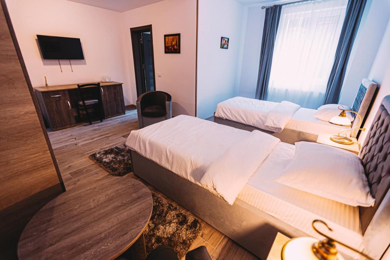 Motel Piatra Corbului Bicaz Luaran gambar