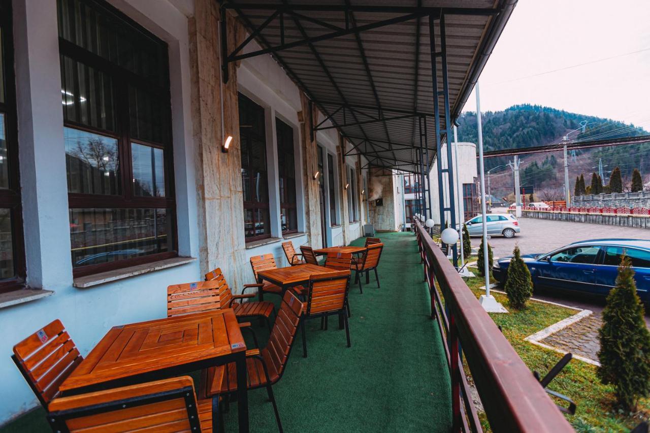 Motel Piatra Corbului Bicaz Luaran gambar